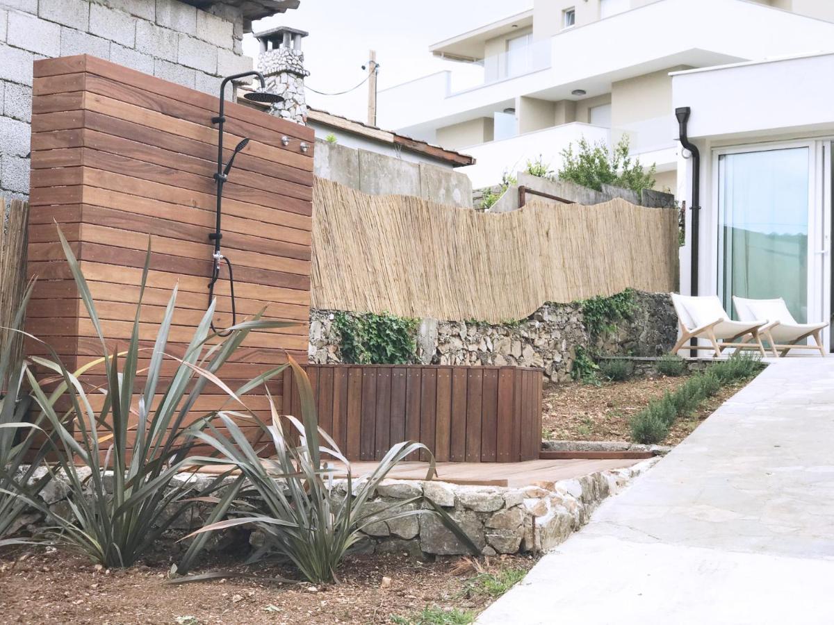 Luxury Family Beach Front Villa - Sunday Beach House Slatine Ngoại thất bức ảnh